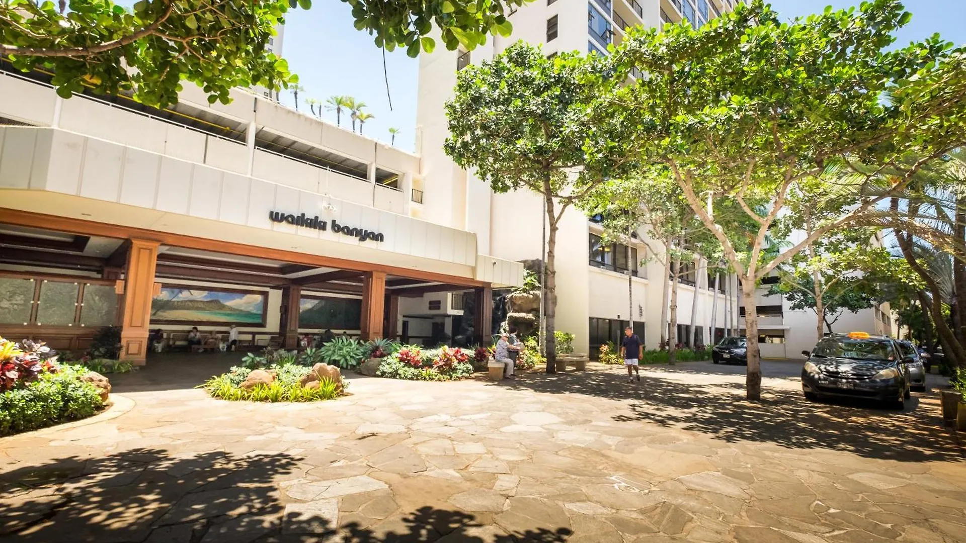 Hotel Hawaiian Sun Holidays Honolulu